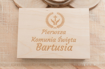 Drewniana skrzynka na I Komunię Świętą